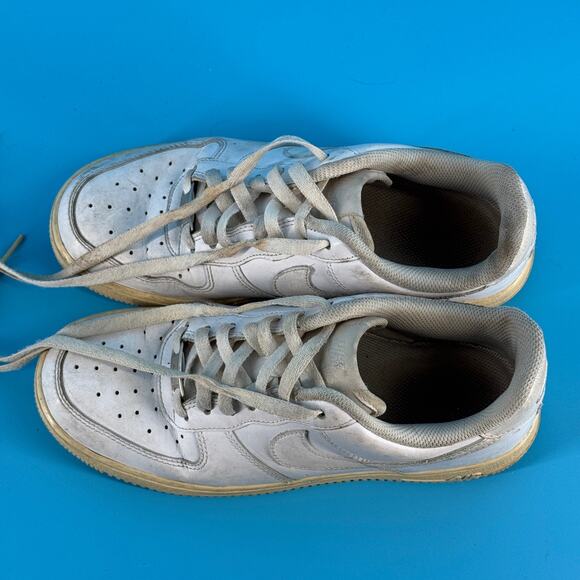 Nike Air Force 1 Low Womens US 8.5 White Leather Casual Athletic Sneaker ‘20 - Picture 10 of 12